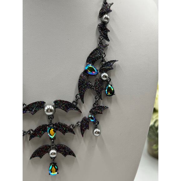 Betsey Johnson Gray Pearl Black AB Rhinestones Gothic Bat Bib Statement Necklace - Picture 3 of 11